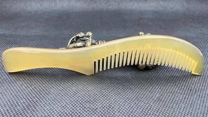 Peigne en corne naturelle polie de luxe, fait main, biologique, pour démêler les cheveux, la barbe et la moustache - Product Image 2