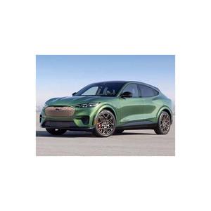 SUV Eléctrico Mustang Mach-E AWD con Interior Oscuro, Neumáticos R15 y Asientos de Cuero - Opciones Elegantes para Revendedores - Product Image 1