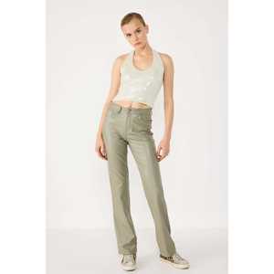 Blusa Corta con Cuello Halter - Product Image 3