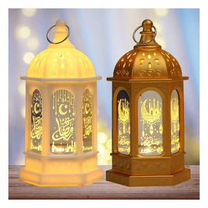 Decoración para el hogar y el exterior más demandada Estilo marroquí Linterna amarilla y marrón Linterna decorativa Linterna de metal colgante - Product Image 1