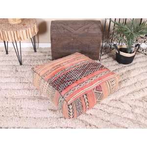 Puf de Cuero Marroquí Hecho a Mano, Otomana Tradicional Artesanal, Decoración del Hogar, Asiento Boho para Sala de Estar - Product Image 1