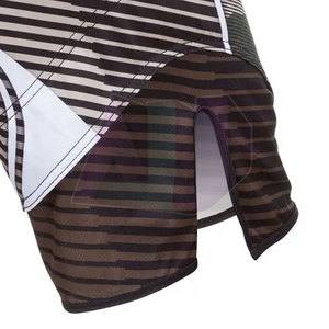 Pantalones Cortos Profesionales de MMA para Entrenamiento Activo - Elásticos, Transpirables, Ligeros y Duraderos - Product Image 6