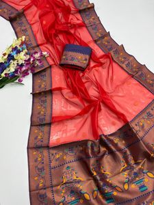 Sari Paithani en soie douce de qualité supérieure pour femme, avec pallu tissé Zari, bordure contrastante Zari Meena et motifs Butti, fabriqué en Inde, en stock - Product Image 2