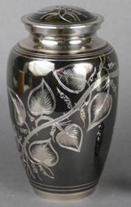 Urna antigua grabada en latón Metal negro en relieve Fancy Classic Funeral Cremación Urna para adultos para cenizas humanas Urnas memorables - Product Image 5