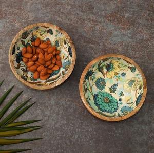 Bol rond en bois avec intérieur en émail Vaisselle élégante - Product Image 4