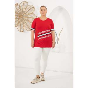 เสื้อยืดแขนสั้นผ้าวิสโคสผสมอีลาสเทนพิมพ์ลาย "I Love" สีแดงสำหรับผู้หญิงไซส์พลัส RMG สำหรับสวมใส่ลำลองทุกวัน - Product Image 5