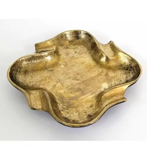 Cendrier en laiton doré poli antique, design feuille découpée, porte-cigares et cigarettes, best-seller - Product Image 3