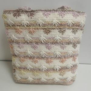 Bolso de Hombro de Peluche Tejido a Crochet, Hecho a Mano, Nueva Tendencia de Moda 2025, Regalo para Navidad, Año Nuevo y San Valentín - Product Image 5