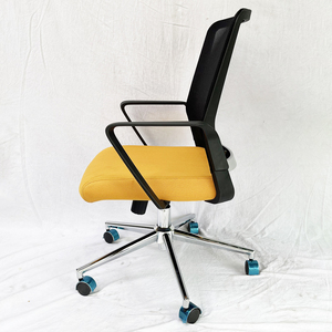 Silla de Oficina Giratoria Java DX01 HOGVP136, Diseño Ergonómico y Minimalista con Cojín Amarillo, Altura Ajustable y Material de Espuma - Product Image 4