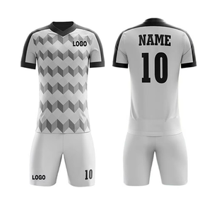 Ensemble de vêtements de sport respirants à séchage rapide personnalisés Uniforme de football Couleurs unies Col en V Manches courtes Maillot de football Maillot de football - Product Image 2