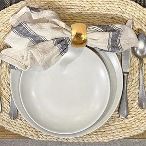 Anneaux de serviette décoratifs multicolores Matériau de haute qualité pour mariage, anniversaire et tout autre cadeau d'occasion - Product Image 6