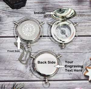 Brújula Alethiometer de Latón Grabada Personalizada, Regalo Único para Llevar en el Bolsillo, para Bautizos, Cumpleaños, Senderismo y Campamento - Product Image 4