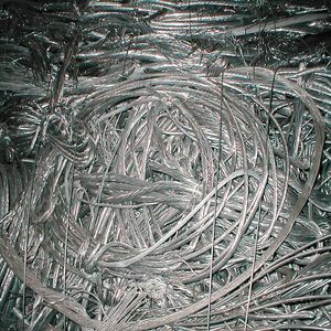 High Purity 99% Aluminum Wheel <b>Alloy</b> Compressed <b>Metal</b> Recycling Material - Product Image 5