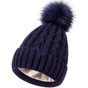 Gorros de Lana 100% con Diseño de Puntos y Logotipos Bordados Personalizados al por Mayor - Suaves, Cálidos y en Colores Sólidos - Product Image 4