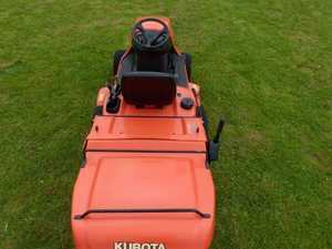 GR2120 Tracteur autoporté diesel durable 21HP Tondeuse à gazon industrielle pour jardin Utilisation commerciale Moteur 2 temps 125cc - Product Image 3