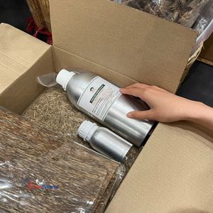 Meilleures ventes Huiles de diffuseur de roseaux à l'huile de oud naturelle de luxe 100% Matériau pur du Vietnam Oud Tree Strong Heavy Fragrances Smell - Product Image 2