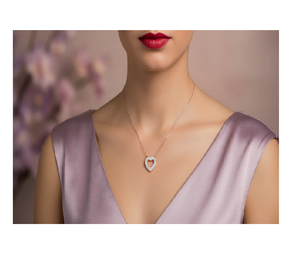 Collier en diamant en forme de cœur élégant de haute qualité avec chaîne pour femmes, adapté aux fiançailles, aux célébrations, aux tenues de soirée, aux anniversaires - Product Image 6