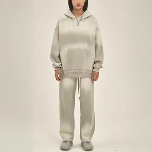 Logo personnalisé Ensemble sweat à capuche zippé pour femmes Ensemble 2 pièces de haute qualité 350 Gsm Survêtement en coton biologique polaire pour femmes - Product Image 4