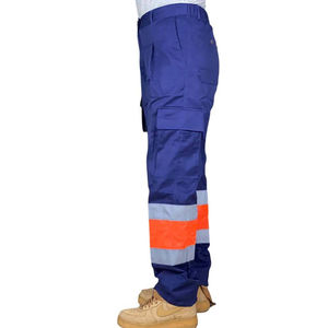 Pantalones de Trabajo de Alta Visibilidad, Impermeables, con Tiras Reflectantes y Múltiples Bolsillos, para Construcción y Seguridad - Product Image 3
