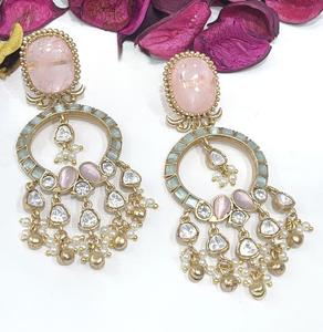 Boucles d'oreilles en moissanite de qualité supérieure, finition or, style traditionnel, pour femmes et filles, collection de bijoux de mariage - Product Image 1