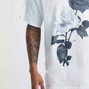 Wholesale 100% Cotton Lightweight Breathable Unisex <b>Men</b> Screen Print Custom Logo Washed High Quality Print T <b>Shirts</b> - Product Image 2