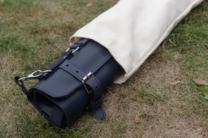 กระเป๋ามีดม้วนขึ้นสำหรับเชฟหนังวัวแท้สำหรับจัดเก็บเครื่องมือของผู้ชาย LKR-0005แบบสั่งทำ - Product Image 3