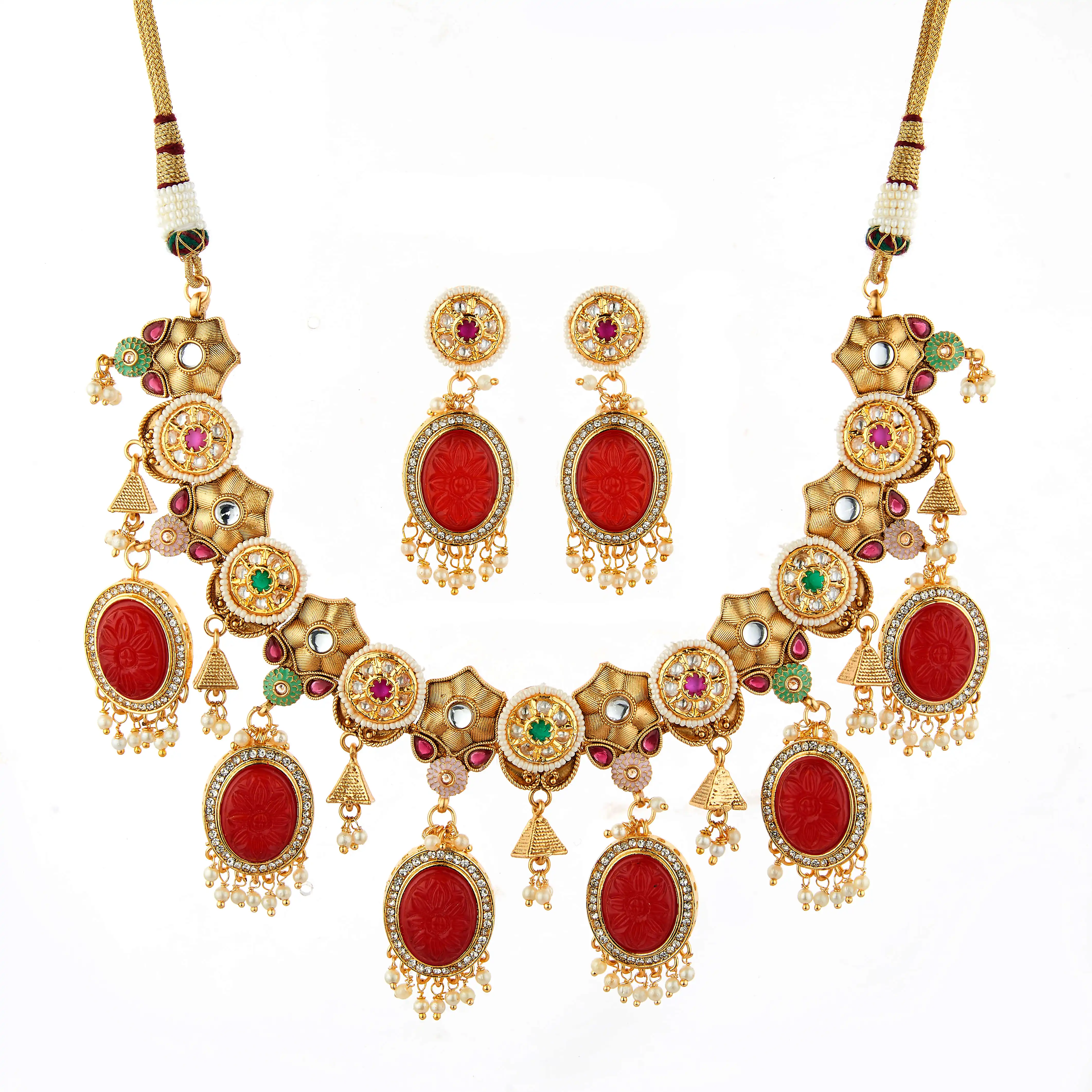 Buy Wholesale Handmade Elegant Antique Delicate Necklace set with gold plating for Womens 18106