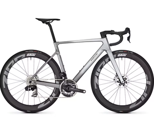 Offerta imperdibile: Bici da corsa in carbonio FOCUSS MAX 9.0 2025 - Consegna rapida - Product Image 1