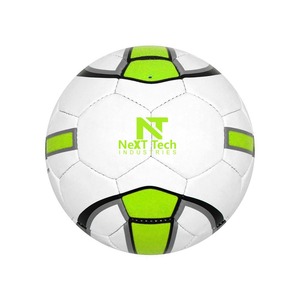 Ballon de football d'entraînement Next Tech Industries en matériau PU pour l'entraînement avec un design personnalisé et un logo personnalisé - Product Image 3