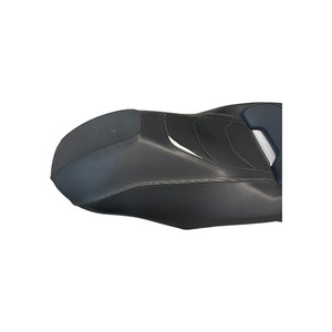 Sella Originale Yamaha XMAX 125-300-400 in Pelle BL1F47300100 - Product Image 3