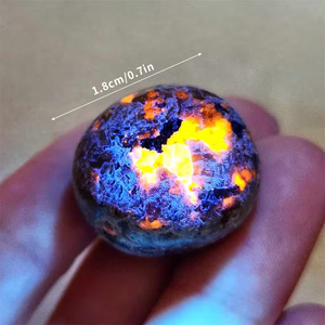 Pierre roulée naturelle Yooperlite, sodalite fluorescente réactive aux UV, <span class=keywords><strong>cristal</strong></span> orange poli luminescent pour cadeau DIY et décoration <span class=keywords><strong>de</strong></span> bureau - Product Image 3