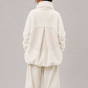 Manteau en fourrure confortable pour femme, chaud et douillet, à manches longues, en peluche douce de qualité supérieure, vêtement d'extérieur d'hiver, mode quotidienne, en coton et polyester - Product Image 3