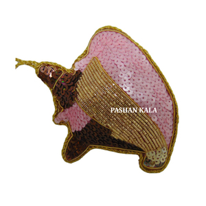 Belle broderie Zari dorée de travail manuel de conception créative avec des ornements suspendus de Noël de travail perlé avec la décoration d'arbre - Product Image 1