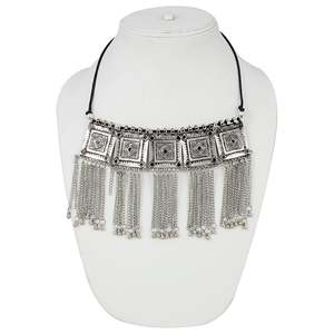 Conjunto de collar de gargantilla de plata oxidada exquisita de alta calidad, joyería de moda chapada en plata para amantes de la moda - Product Image 3