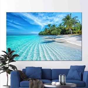Toile imprimée Ocean Serenity : Art mural tropical sur le thème de la plage avec un paysage marin éclatant, encadré pour galerie - Product Image 1