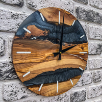 Jam dinding dekoratif buatan tangan Resin dan kayu mewah dengan sentuhan akhir berkualitas tinggi, Ideal untuk rumah, kantor, atau hadiah