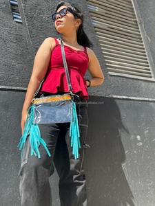 Sac à main transparent à franges en cuir sculpté usiné à la main Nouveau design Sac à main élégant Sacs en cuir multi-usages pour femmes multi-usages - Product Image 2