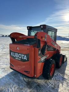 Chargeuse compacte de qualité utilisée Kubota SSV65 Skid Steer Loader Machine de construction robuste disponible en stock - Product Image 5