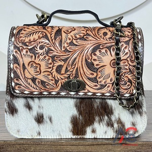 Bolso Bandolera de Cuero Vacuno Hecho a Mano, Elegante y Duradero, Diseño 2025, Cierre Giratorio, Estilo Occidental, Moderno y de Lujo para Mujer - Product Image 1