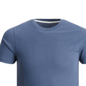 Vente en gros de nouveaux ensembles de shorts décontractés pour hommes, t-shirts à manches courtes et shorts, ensemble de survêtement uni, vêtements pour hommes, ensembles de 2 pièces de grande taille 2025 - Product Image 3