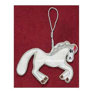 สินค้าอินเดียที่ดีที่สุดของเย็บปักถักร้อยสีเงิน zari กับลูกปัดงานออกแบบรูปม้าเครื่องประดับสำหรับต้นคริสต์มาสแขวน - Product Image 1