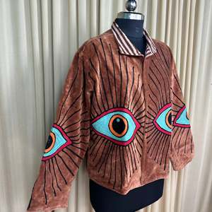Robe bohème rétro chic, veste en velours marron brodée à la main, design géométrique d'inspiration royale, ouverture sur le devant, manteau d'hiver - Product Image 5