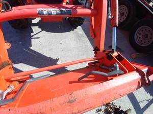 2018 pour tracteur agricole Kubota L3901HST 4x4 avec moteur clé et composants de pompe - Product Image 5