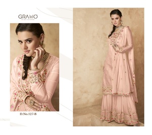 Tissu de robe de créateur Sharara de couleur jaune, collection de robes de mariée pakistanaises de créateur, costume Sharara avec longue kameez 2022 - Product Image 1