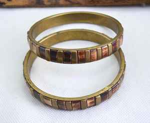 Brazalete de latón moderno, par de pulseras, joyería tribal Bohemia hecha a mano, tamaño personalizable artesanal MS - Product Image 3