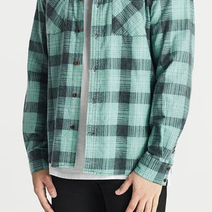 Camisas de madera de manga larga para hombre de Color sólido de último diseño 2023, Material transpirable hecho en fábrica, cierre de botón de cuerno para otoño - Product Image 5