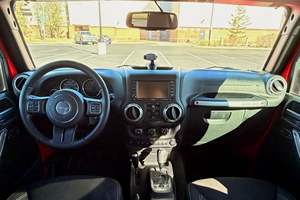 JEEP WRANGLER UNLIMITED SAHARA 4X4 2017 USADO, Volante a la Izquierda/Derecha - Product Image 3