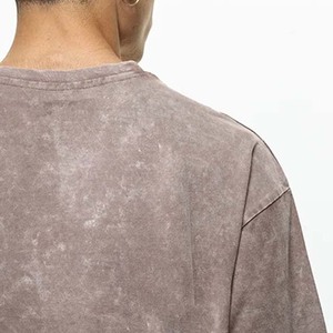Camiseta de gran tamaño con lavado ácido de estilo vintage, camiseta informal de estilo callejero, logotipo personalizado, 100% algodón de talla grande, camisas para hombre con cuello redondo - Product Image 3