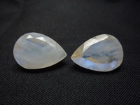 Pierre de Lune Arc-en-ciel Naturelle de Qualité Supérieure, Forme Poire Facettée, Taille Libre, Excellente Qualité, Pierre Précieuse de Madagascar pour Bijoux DIY GEMFORTE INC