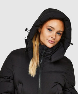 Chaqueta acolchada de Vista para mujer, chaqueta acolchada personalizada de color negro azabache OEM con cremallera completa y capucha desmontable, chaqueta de invierno para mujer - Product Image 4